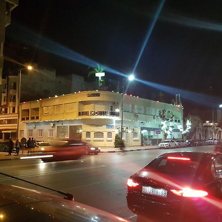 Ambassy Hotel Κενίτρα Εξωτερικό φωτογραφία